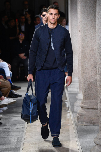 Fotoservizio/SS 2020/MEN/SFILATA/GIORGIO ARMANI/DP2/26