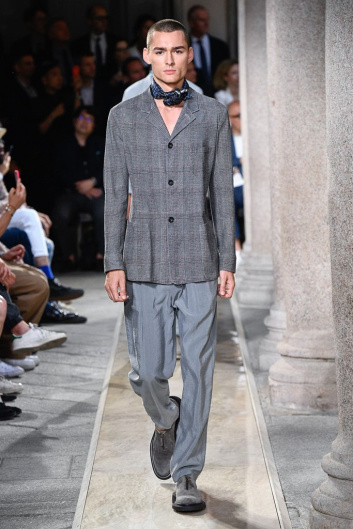 Fotoservizio/SS 2020/MEN/SFILATA/GIORGIO ARMANI/DP2/28