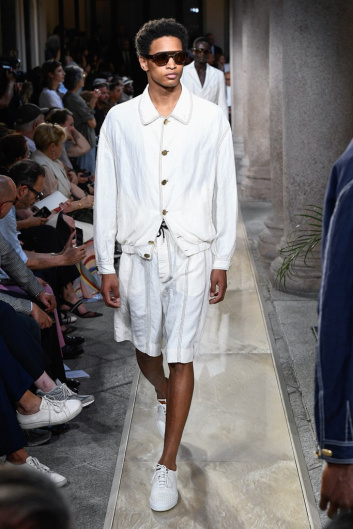Fotoservizio/SS 2020/MEN/SFILATA/GIORGIO ARMANI/DP2/22