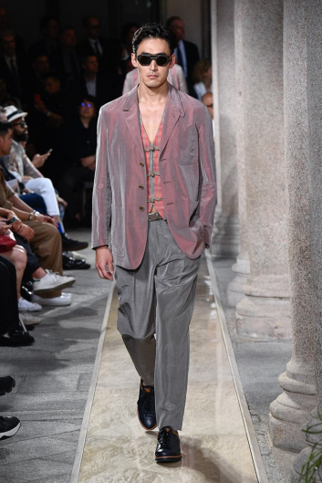 Fotoservizio/SS 2020/MEN/SFILATA/GIORGIO ARMANI/DP2/39