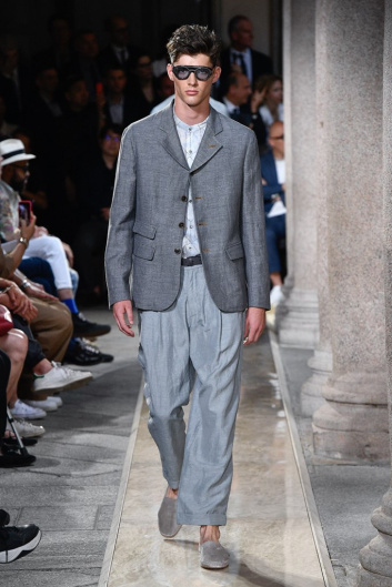 Fotoservizio/SS 2020/MEN/SFILATA/GIORGIO ARMANI/DP2/33