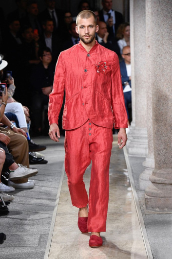 Fotoservizio/SS 2020/MEN/SFILATA/GIORGIO ARMANI/DP2/1