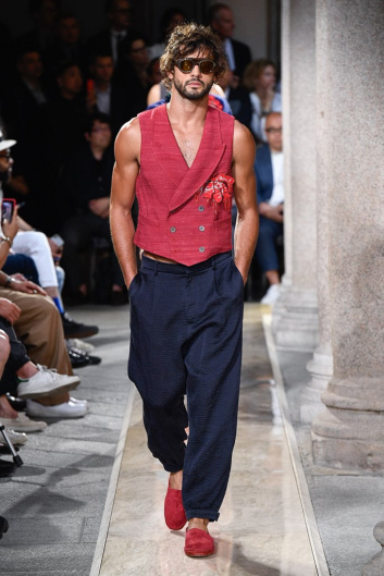 Fotoservizio/SS 2020/MEN/SFILATA/GIORGIO ARMANI/DP2/10