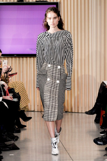 Fotoservizio/FW 20-21/WOMEN/SFILATA/GILBERTO CALZOLARI/DP2/2