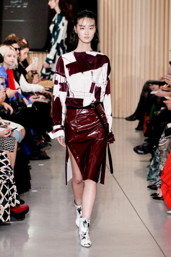 Fotoservizio/FW 20-21/WOMEN/SFILATA/GILBERTO CALZOLARI/DP2/0