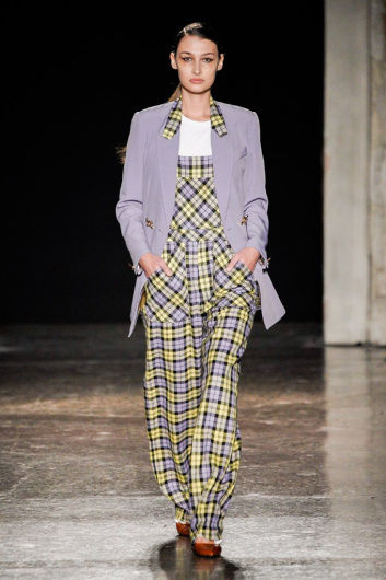 Fotoservizio/FW 20-21/WOMEN/SFILATA/ULTRÀCHIC/DP2/0