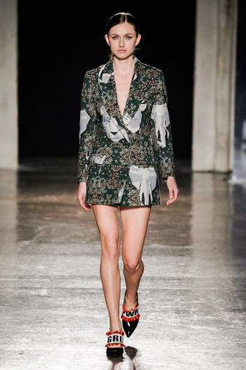 Fotoservizio/FW 20-21/WOMEN/SFILATA/ULTRÀCHIC/DP2/1