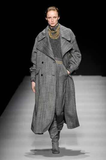 Fotoservizio/FW 20-21/WOMEN/SFILATA/ALBERTA FERRETTI/DP2/3
