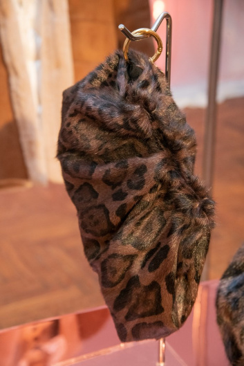 Fotoservizio/FW 20-21/WOMEN/PRESENTAZIONE/SIMONETTA RAVIZZA/DP2/24