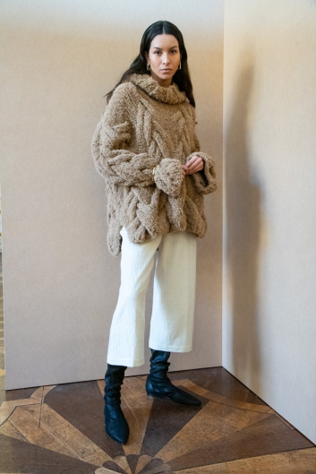 Fotoservizio/FW 20-21/WOMEN/PRESENTAZIONE/GENTRYPORTOFINO/DP2/3