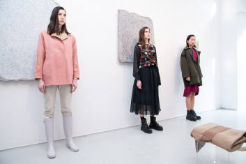 Fotoservizio/FW 20-21/WOMEN/PRESENTAZIONE/FRANCESCA MARCHISIO/DP2/10