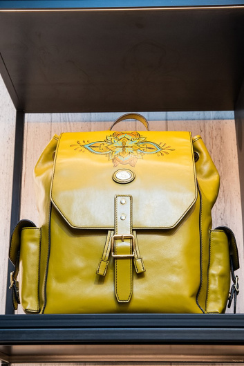 Fotoservizio/FW 20-21/WOMEN/PRESENTAZIONE/THE BRIDGE/DP2/1