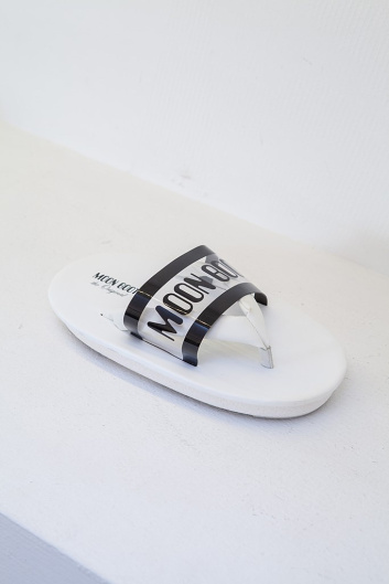 Fotoservizio/FW 20-21/WOMEN/PRESENTAZIONE/MOON BOOT/DP2/40