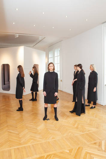 Fotoservizio/FW 20-21/WOMEN/PRESENTAZIONE/MILA SCHÖN/DP2/6