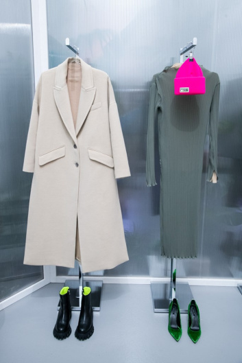 Fotoservizio/FW 20-21/WOMEN/PRESENTAZIONE/PATRIZIA PEPE/DP2/14