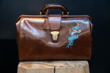 Fotoservizio/FW 20-21/WOMEN/PRESENTAZIONE/THE BRIDGE/DP2/15