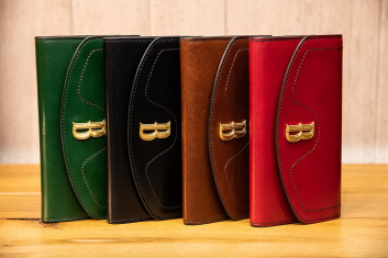 Fotoservizio/FW 20-21/WOMEN/PRESENTAZIONE/THE BRIDGE/DP2/7