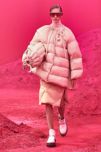 Fotoservizio/FW 20-21/WOMEN/SFILATA/MONCLER/DP2/15