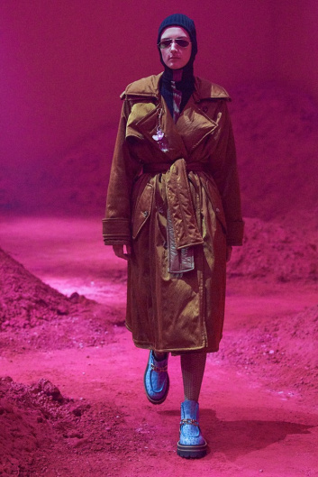 Fotoservizio/FW 20-21/WOMEN/SFILATA/MONCLER/DP2/16