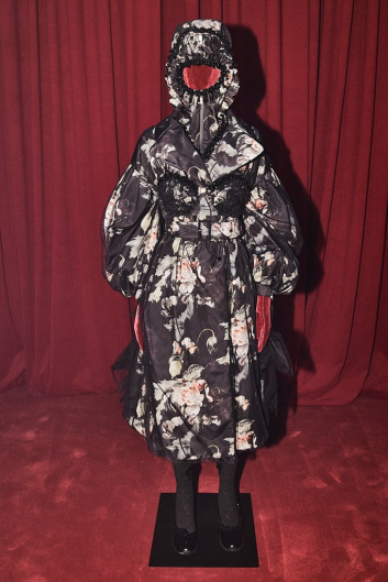Fotoservizio/FW 20-21/WOMEN/SFILATA/MONCLER/DP2/27