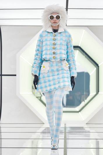 Fotoservizio/FW 20-21/WOMEN/SFILATA/MONCLER/DP2/47