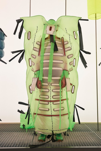 Fotoservizio/FW 20-21/WOMEN/SFILATA/MONCLER/DP2/41