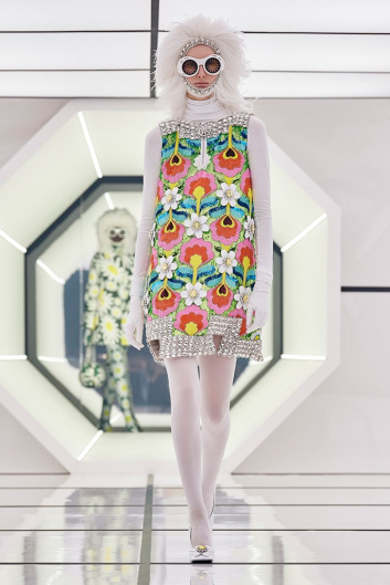 Fotoservizio/FW 20-21/WOMEN/SFILATA/MONCLER/DP2/6