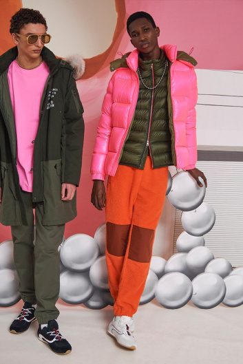 Fotoservizio/FW 20-21/WOMEN/SFILATA/MONCLER/DP2/27