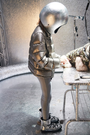 Fotoservizio/FW 20-21/WOMEN/SFILATA/MONCLER/DP2/43