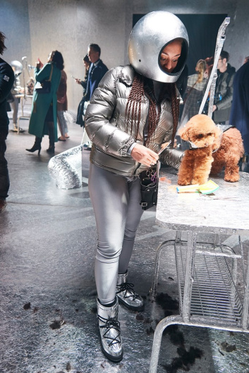 Fotoservizio/FW 20-21/WOMEN/SFILATA/MONCLER/DP2/41