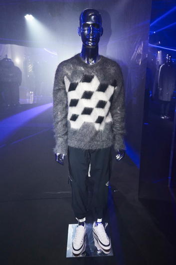 Fotoservizio/FW 20-21/WOMEN/SFILATA/MONCLER/DP2/86