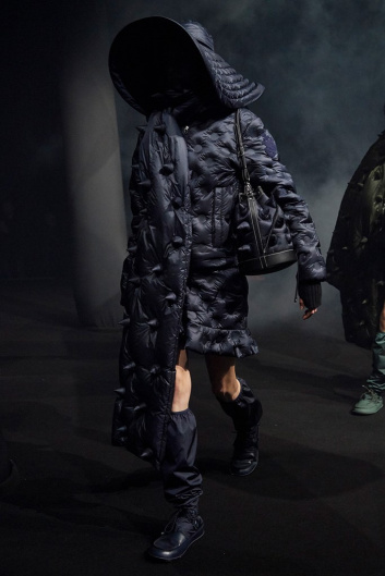 Fotoservizio/FW 20-21/WOMEN/SFILATA/MONCLER/DP2/92