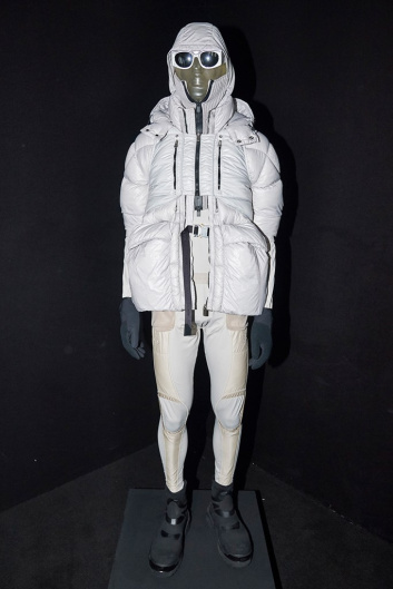 Fotoservizio/FW 20-21/WOMEN/SFILATA/MONCLER/DP2/110