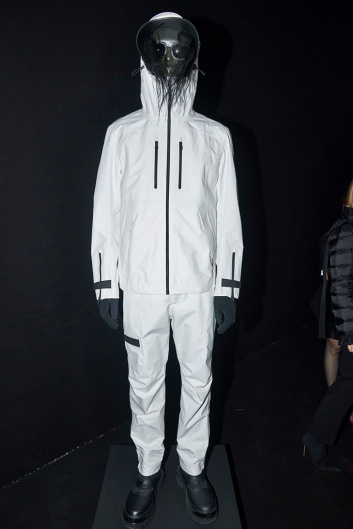 Fotoservizio/FW 20-21/WOMEN/SFILATA/MONCLER/DP2/111