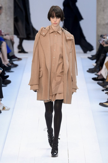 Fotoservizio/FW 20-21/WOMEN/SFILATA/MAX MARA/DP2/2