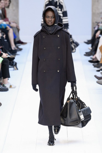 Fotoservizio/FW 20-21/WOMEN/SFILATA/MAX MARA/DP2/11