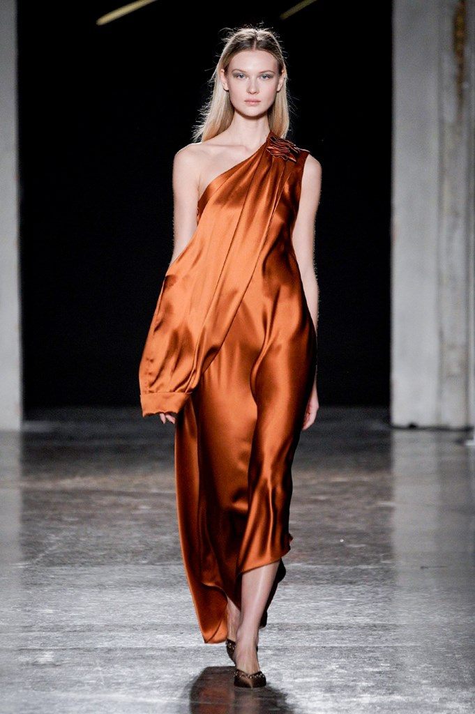 Fotoservizio/FW 20-21/WOMEN/SFILATA/GENNY/DP2/3