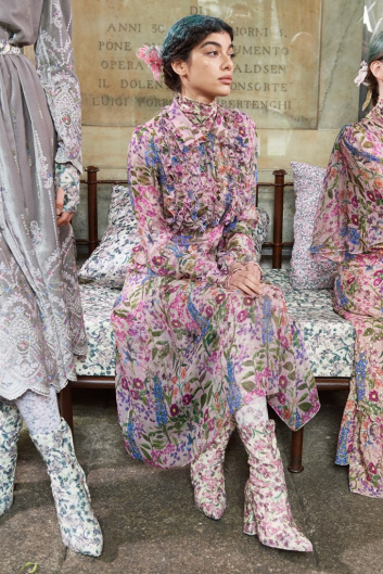 Fotoservizio/FW 20-21/WOMEN/SFILATA/LUISA BECCARIA/DP2/10