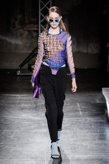 Fotoservizio/FW 20-21/WOMEN/PRESENTAZIONE/EMILIO PUCCI/DP2/3