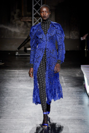 Fotoservizio/FW 20-21/WOMEN/PRESENTAZIONE/EMILIO PUCCI/DP2/32