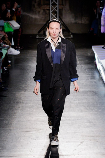 Fotoservizio/FW 20-21/WOMEN/PRESENTAZIONE/EMILIO PUCCI/DP2/49