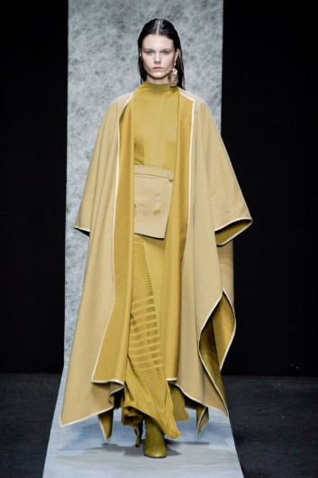 Fotoservizio/FW 20-21/WOMEN/SFILATA/ANTEPRIMA/DP2/4