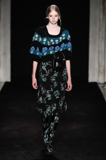 Fotoservizio/FW 20-21/WOMEN/SFILATA/VIVETTA/DP2/2