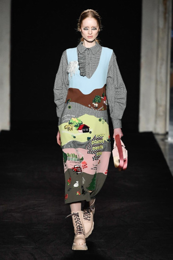 Fotoservizio/FW 20-21/WOMEN/SFILATA/VIVETTA/DP2/0