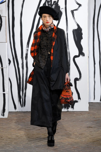 Fotoservizio/FW 20-21/WOMEN/SFILATA/DANIELA GREGIS/DP2/9