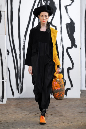 Fotoservizio/FW 20-21/WOMEN/SFILATA/DANIELA GREGIS/DP2/14