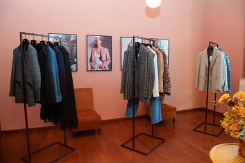 Fotoservizio/FW 20-21/WOMEN/PRESENTAZIONE/BLAZÉ MILANO/DP2/5