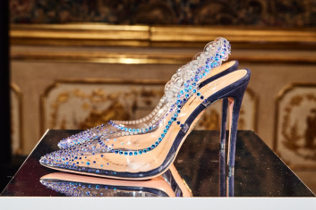 Fotoservizio/FW 20-21/WOMEN/PRESENTAZIONE/AQUAZZURA/DP2/12