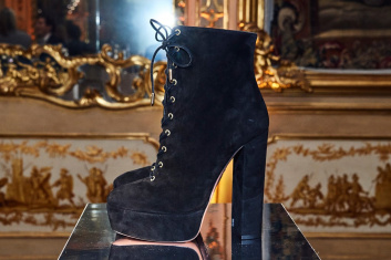 Fotoservizio/FW 20-21/WOMEN/PRESENTAZIONE/AQUAZZURA/DP2/30
