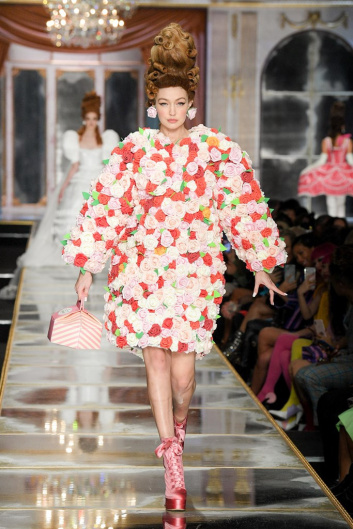 Fotoservizio/FW 20-21/WOMEN/SFILATA/MOSCHINO/DP2/7
